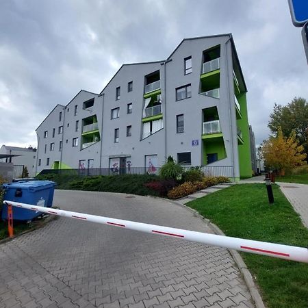 Nowoczesna Kawalerka Apartment Lublin Luaran gambar