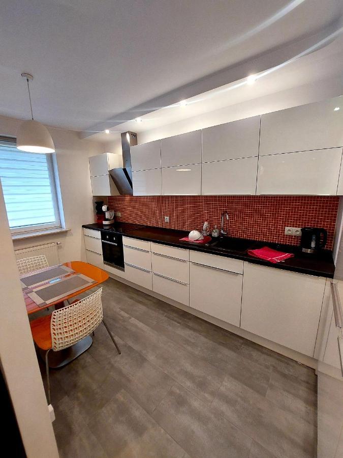 Nowoczesna Kawalerka Apartment Lublin Luaran gambar